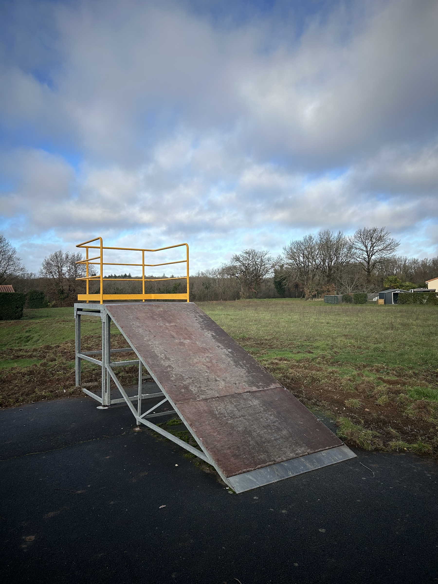 Vouneuil-sous-Biard skatepark